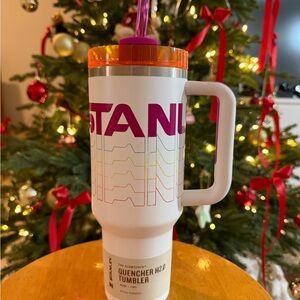 Stanley White Insulated Tumbler Rare!!
